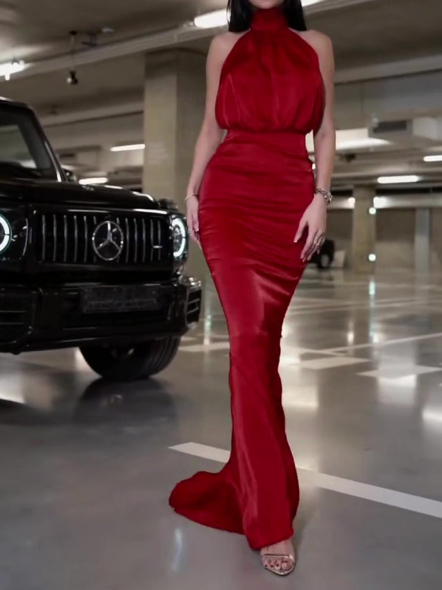 Solid Colour Backless Maxi Dress